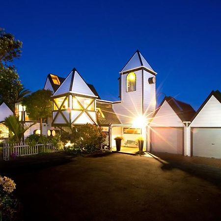 Tivoli Homestay Нью-Плимут Экстерьер фото